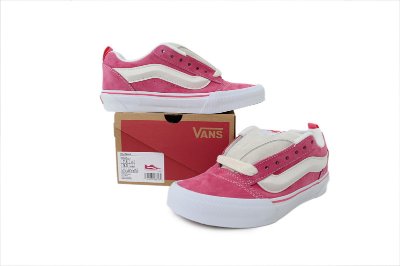 【AB6X7】面包草莓熊 万斯 经典低帮时尚板鞋 VN0009QCBJ1 Vans Knu-Skool 'Retro Pink'
