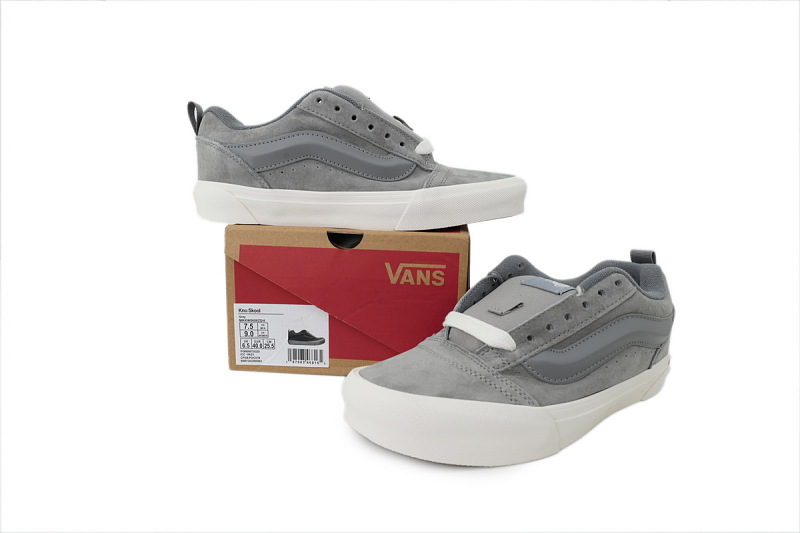 【AB6X7】面包中灰色 万斯 经典低帮时尚板鞋 MKKW0606ZDH Vans Knu-Skool 'Grey'
