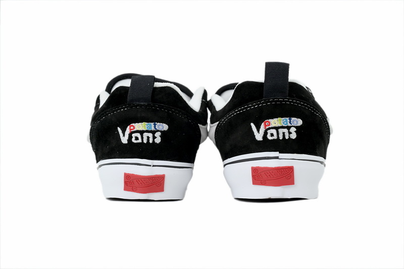 【AB8X7】面包刺绣 万斯 经典低帮时尚板鞋 VN0A7Q5JB3P Vans Vault UA Knu-Skool VR3 LX Imran Potato Black White