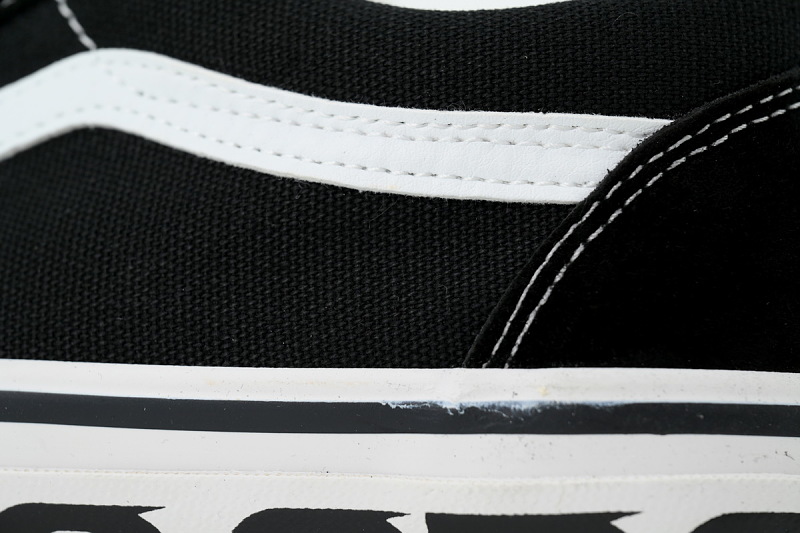 【AB5X7】CDG黑色 万斯 经典低帮时尚板鞋 VN0A4P3X60E Comme des Garçons x Vans OG Old Skool LX 'Sidewall'