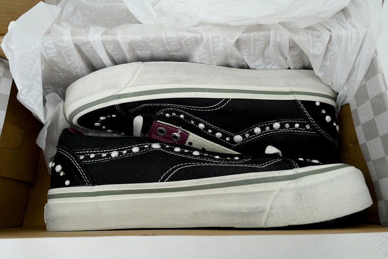 【AB1X7】联名全黑 万斯 经典低帮时尚板鞋 Vans Old Skool 36 'Pearlized Pack - Black'