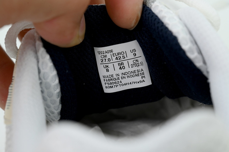 【BA3M5】白黑银 亚瑟士 复古时尚跑步鞋 1202A056-109 ASICS Wmns Gel Kayano 14 'White Midnight'