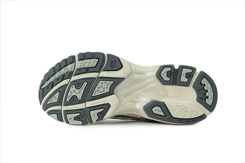 【BA3M5】米色 亚瑟士 复古时尚跑步鞋 1201A019-200 ASICS Gel Kayano 14 'Birch Dark Pewter'