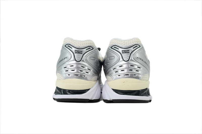 【BA3M5】银米黑 亚瑟士 复古时尚跑步鞋 1203A566-100 Kith x ASICS Gel Kayano 14 'Cream Scarab' 2024