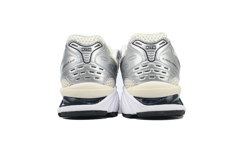 【BA7X7】卡其银黑 亚瑟士 复古时尚跑步鞋 1203A566-100 Kith x Asics Gel Kayano 14 'Cream Scarab'