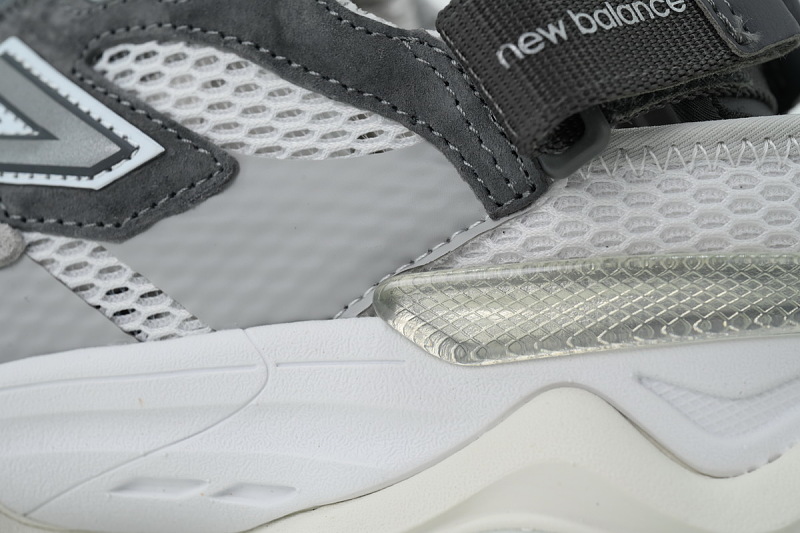 【BD9C5】灰白3FA 新百伦9060复古运动休闲凉鞋 U90603FA New Balance 9060 'Summer Raincloud'