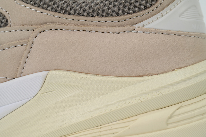 yupoo_403341_cdc83aa8.jpg 【CA3CE】灰色LO6 新百伦NB 舒适百搭低帮跑步鞋 U990LO6 New Balance Loro Piana x 990v6 Made in USA 'Raw Cashew'