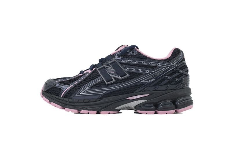 yupoo_403506_08beb9be.jpg 【BA7CE】黑粉RCU 1906R系列复古时尚 U1906RCU 1906R 'Pink Taffy'
