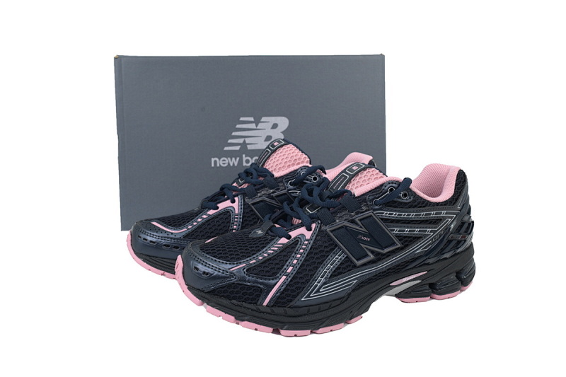 yupoo_403506_194243dc.jpg 【BA7CE】黑粉RCU 1906R系列复古时尚 U1906RCU 1906R 'Pink Taffy'