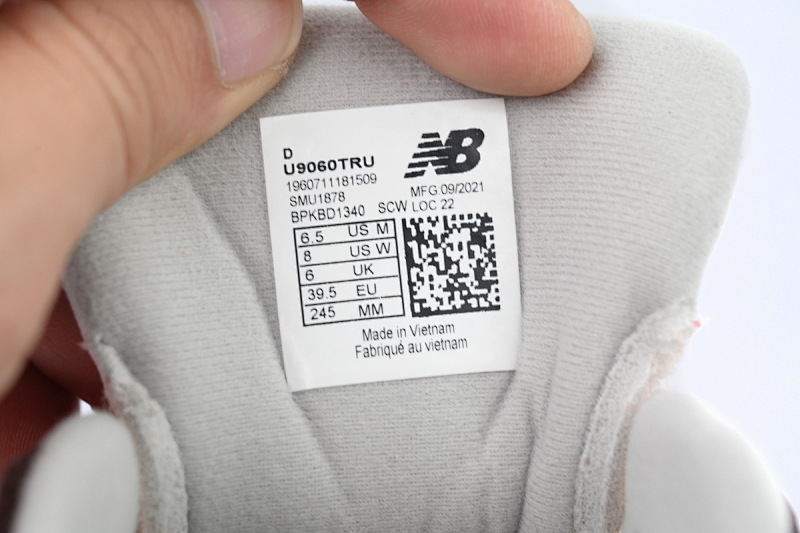 【AD1DB】砖红色-54 新百伦9060复古运动休闲 U9060TRU  New Balance 9060 'Cherry Blossom Pack - Mineral Red'