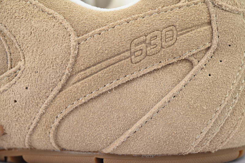 yupoo_404673_03befe13.jpg 【CA7C5】棕色 NB530系列 低帮休闲鞋5E165E Z5O F0379 F D005 New Balance x Miu Miu 530 SL 'Ecru'