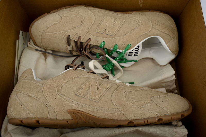 yupoo_404673_1119f665.jpg 【CA7C5】棕色 NB530系列 低帮休闲鞋5E165E Z5O F0379 F D005 New Balance x Miu Miu 530 SL 'Ecru'
