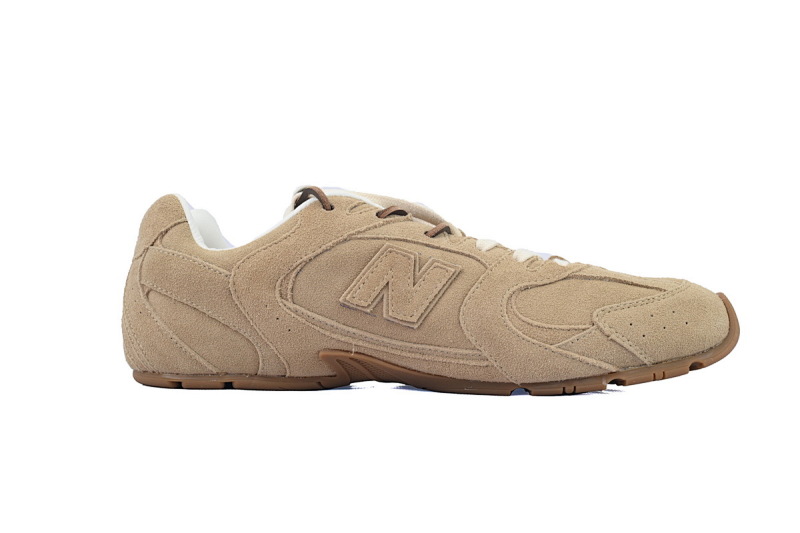 yupoo_404673_2970e9ad.jpg 【CA7C5】棕色 NB530系列 低帮休闲鞋5E165E Z5O F0379 F D005 New Balance x Miu Miu 530 SL 'Ecru'