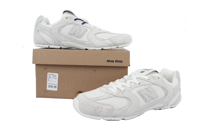 yupoo_404703_89d608b0.jpg 【CA7C5】灰色 NB530系列 低帮休闲鞋5E165E 3D8C F0009 F BD05 New Balance x Miu Miu 530 SL 'White'