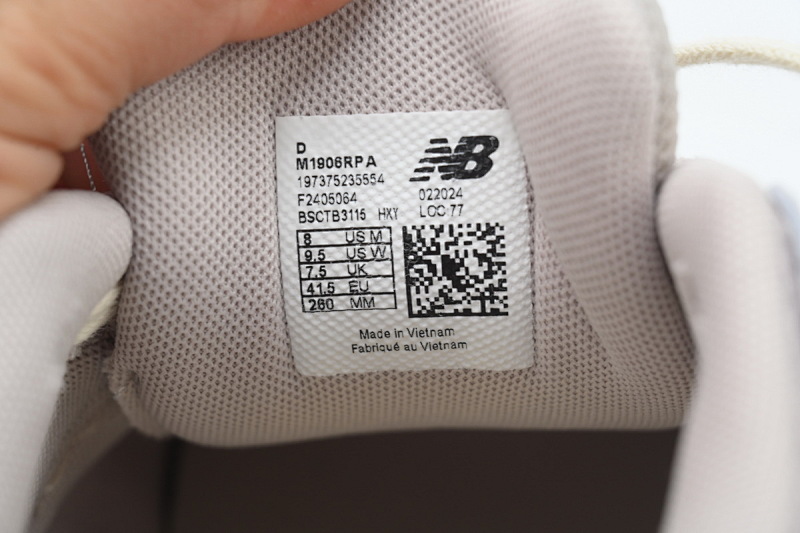 yupoo_406017_9d84caaa.jpg 【BA7CE】卡其黄RPA 1906R系列复古时尚 M1906RPA NEW BALANCE Khaki