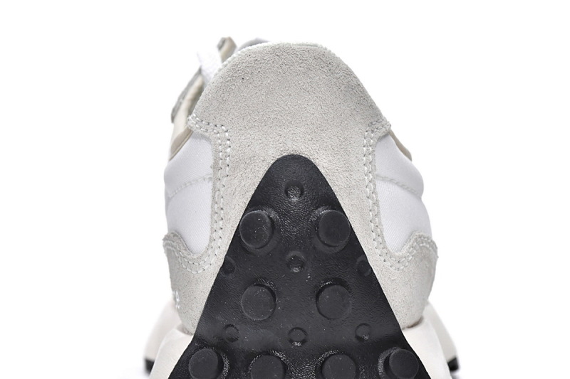 yupoo_406944_86b9a623.jpg 【AA3CE】海盐FE 新百伦327系列跑鞋 MS327FE New Balance 327 Sea Salt Black