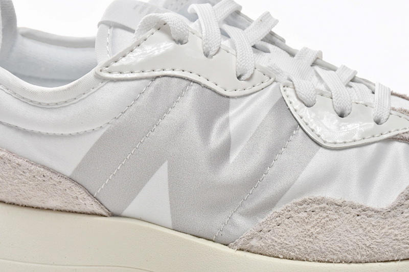 【AA3CE】卡其灰SFD 新百伦327系列跑鞋 WS327SFD New Balance 327 White Moonbeam