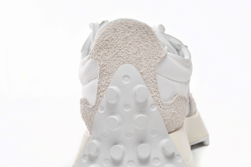 【AA3CE】卡其灰SFD 新百伦327系列跑鞋 WS327SFD New Balance 327 White Moonbeam