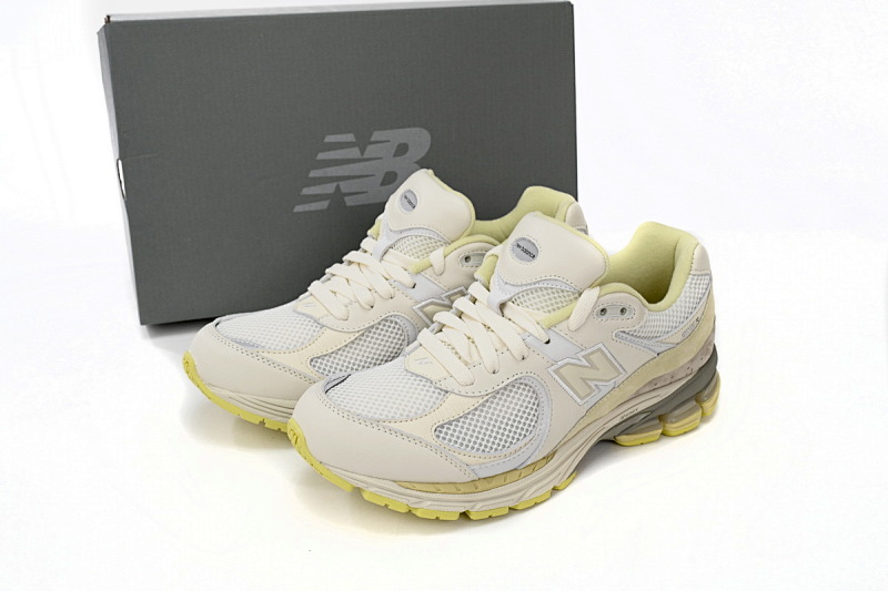 yupoo_408369_b6601304.jpg 【BA7CE】联名浅黄RA1 新百伦NB复古休闲跑步鞋 M2002RA1 New Balance 2002R Co Branded Light Yellow