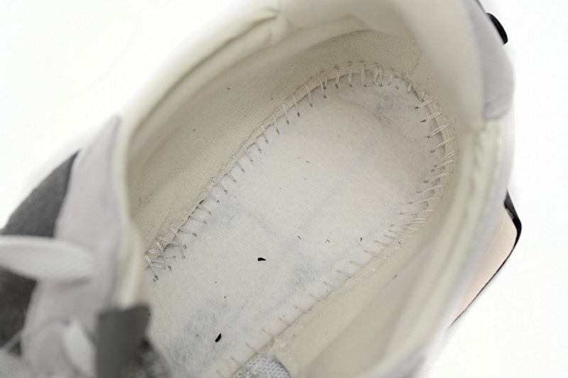 yupoo_408700_dea060a4.jpg 【AA3CE】灰白黑WE 新百伦327系列跑鞋 MS327WE New Balance 327 Grey, White and Black
