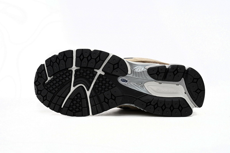 yupoo_408825_e4d237ee.jpg 【BA7CE】卡其色R5 新百伦NB复古休闲跑步鞋 M2002R5 New Balance 2002R Kha Ki