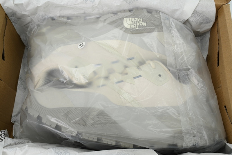 yupoo_409556_cb512dc0.jpg 【CA9LS】白色-2 北面徒步鞋 NF0A8AEG-6S4 北面THE NORTH FACE Offtrail Hike GORETEX White