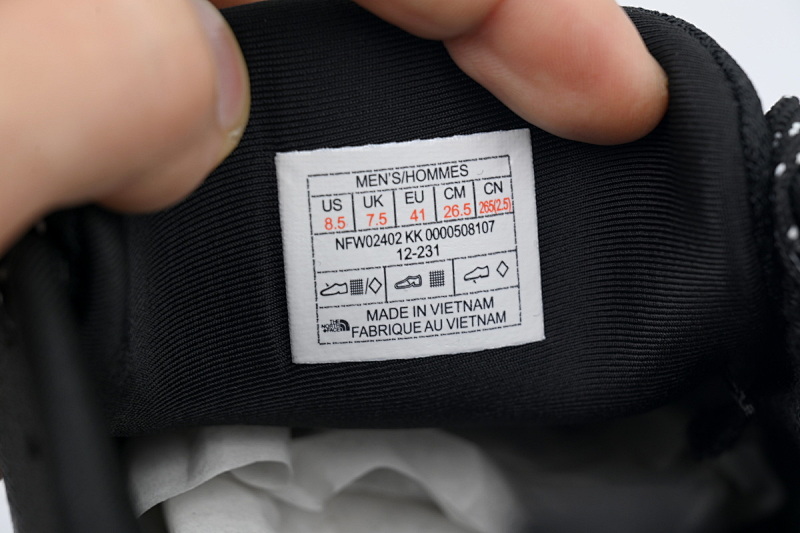 yupoo_409855_9684c9c6.jpg 【BA0LS】新全黑-9 北面跑鞋 NF02402KK 北面THE NORTH FACE Altamesa 500 New All Black