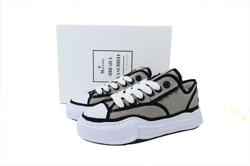 yupoo_410563_2eca6780.jpg 【BA9LC】717灰色 三原康裕低帮时尚板 NO.717 MIHARA YASUHIRO Grey