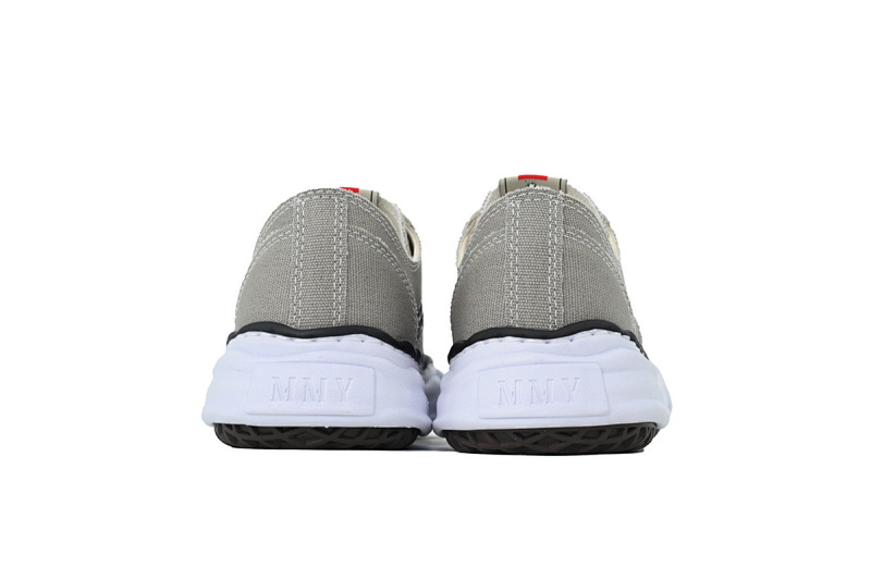 yupoo_410630_4904bc31.jpg 【BA9LC】720灰色 三原康裕低帮时尚板 NO.720 MIHARA YASUHIRO Grey