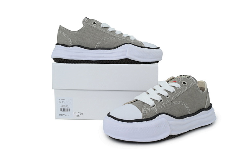 yupoo_410630_79abd104.jpg 【BA9LC】720灰色 三原康裕低帮时尚板 NO.720 MIHARA YASUHIRO Grey