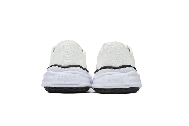 yupoo_411471_7be7213d.jpg 【BA9LC】716白黑 三原康裕低帮时尚板鞋 NO.716 MIHARA YASUHIRO White Black