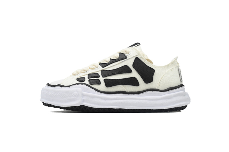 【DA5AP】骨头联名米白 三原康裕低帮时尚帆布板鞋 Maison Mihara Yasuhiro x AMIRI Skel-Top Low Off White
