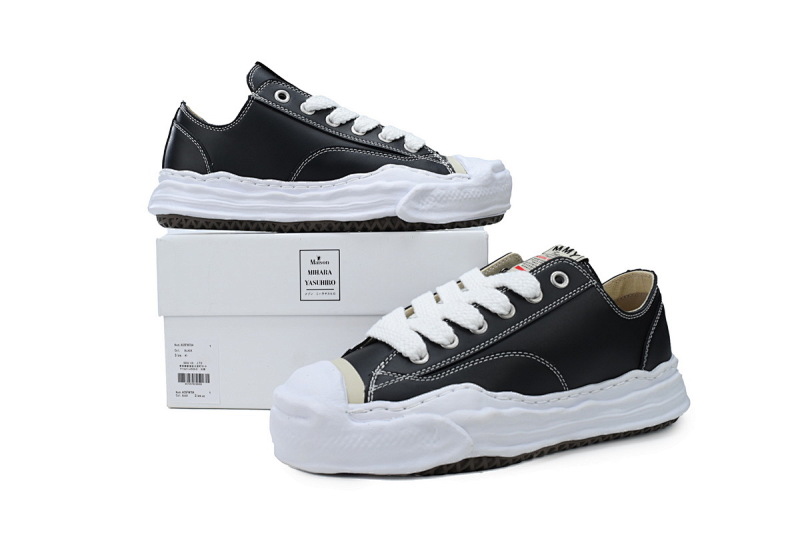 【BA9LC】779黑白皮 三原康裕低帮时尚板鞋 NO.779 MIHARA YASUHIRO Black and White