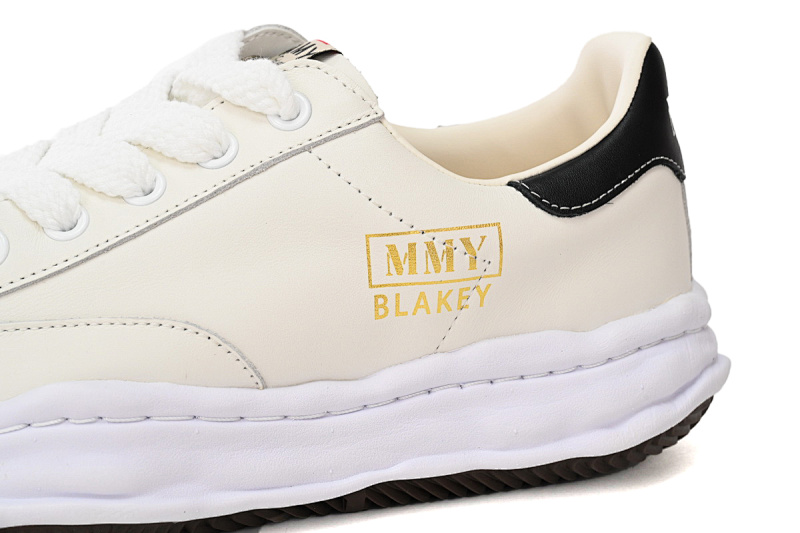 yupoo_412039_e0d92cc4.jpg 【BA9LC】702白黑金 三原康裕低帮时尚板鞋 NO.702 MIHARA YASUHIRO White And White Black Gold