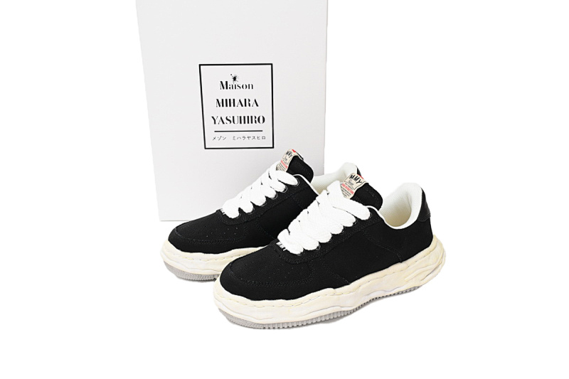 【BA9LC】769黑灰底  三原康裕低帮时尚板鞋 NO.769 MIHARA YASUHIRO White And Black Gray Low