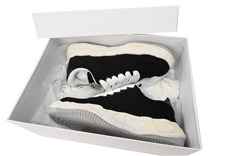 【BA9LC】769黑灰底  三原康裕低帮时尚板鞋 NO.769 MIHARA YASUHIRO White And Black Gray Low