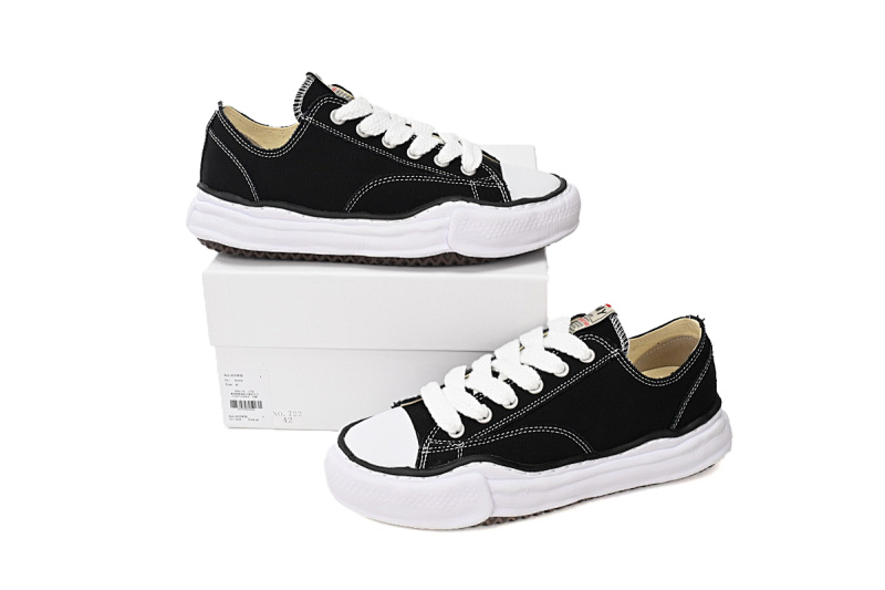 yupoo_412189_9010656c.jpg 【BA9LC】722白黑 三原康裕低帮时尚板鞋 NO.722 MIHARA YASUHIRO White Black