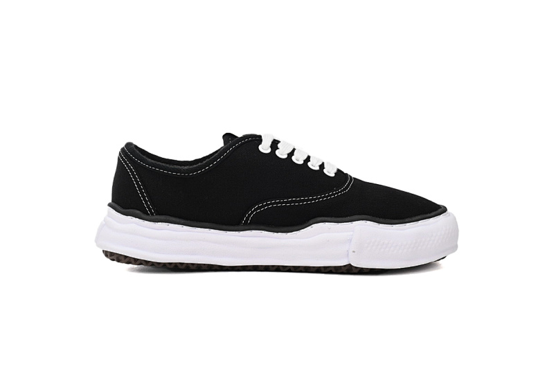 【BA9LC】715黑白 三原康裕低帮时尚板鞋 NO.715 MIHARA YASUHIRO Black And White