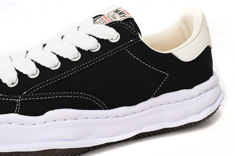 【BA9LC】703黑白尾 三原康裕低帮时尚板鞋 NO.703 MIHARA YASUHIRO Black And White